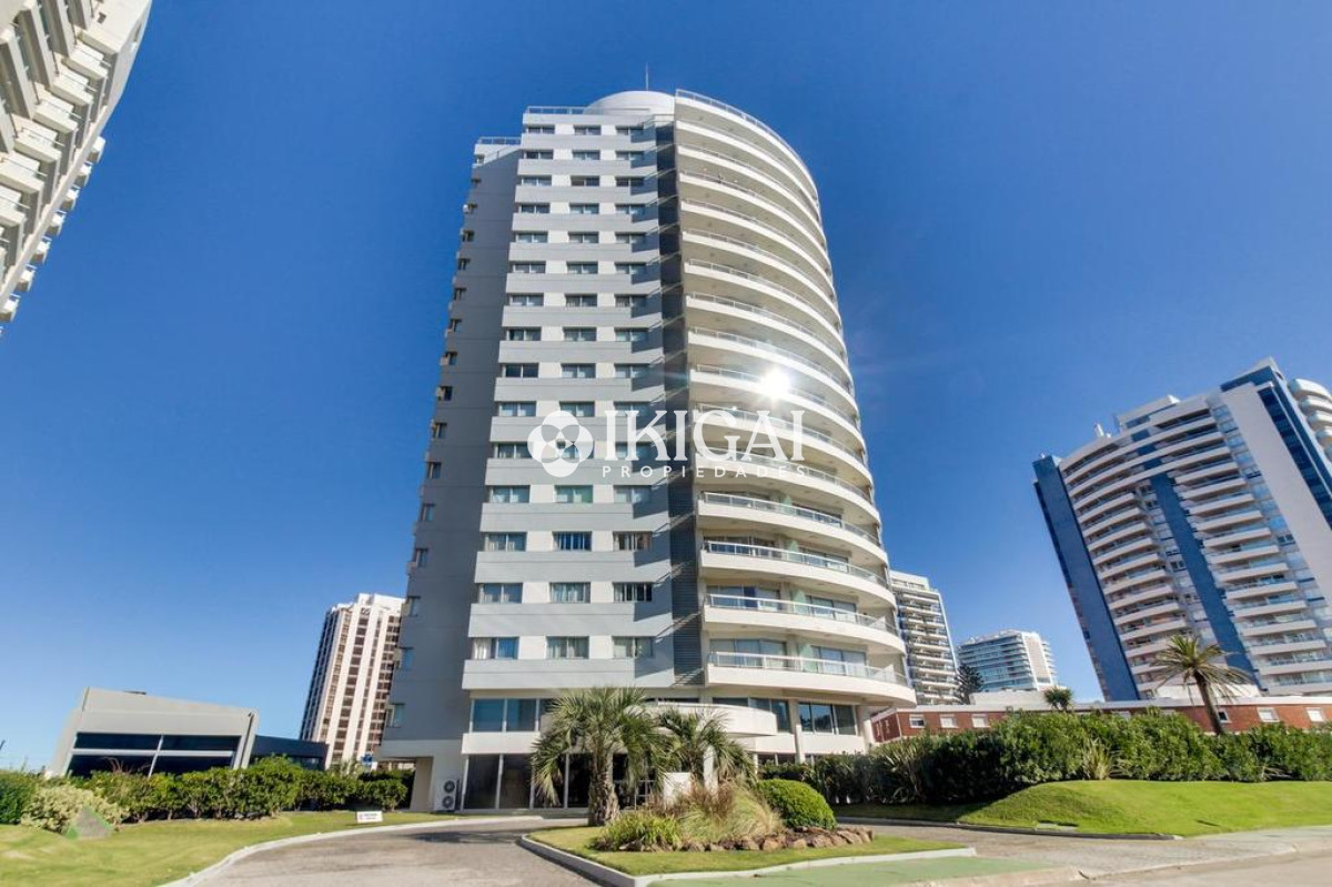 Apartamento ID.607 - APARTAMENTO EN VENTA EN PUNTA DEL ESTE CON RENTA !