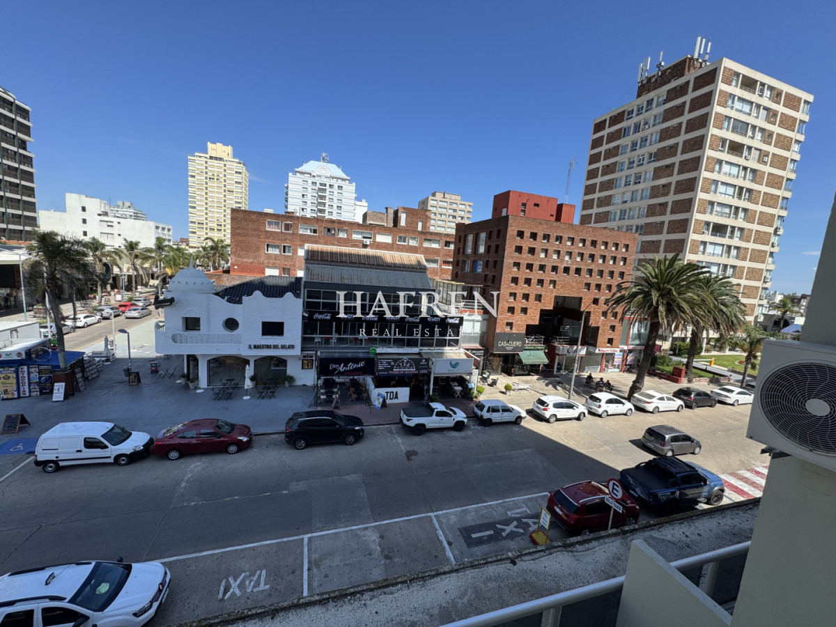 Apartamento ID.289 - Venta apartamento en Península, Punta del Este