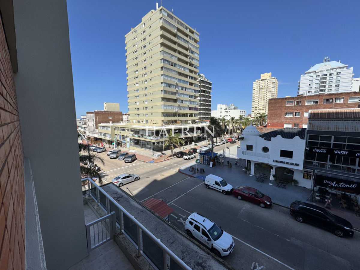 Apartamento ID.289 - Venta apartamento en Península, Punta del Este