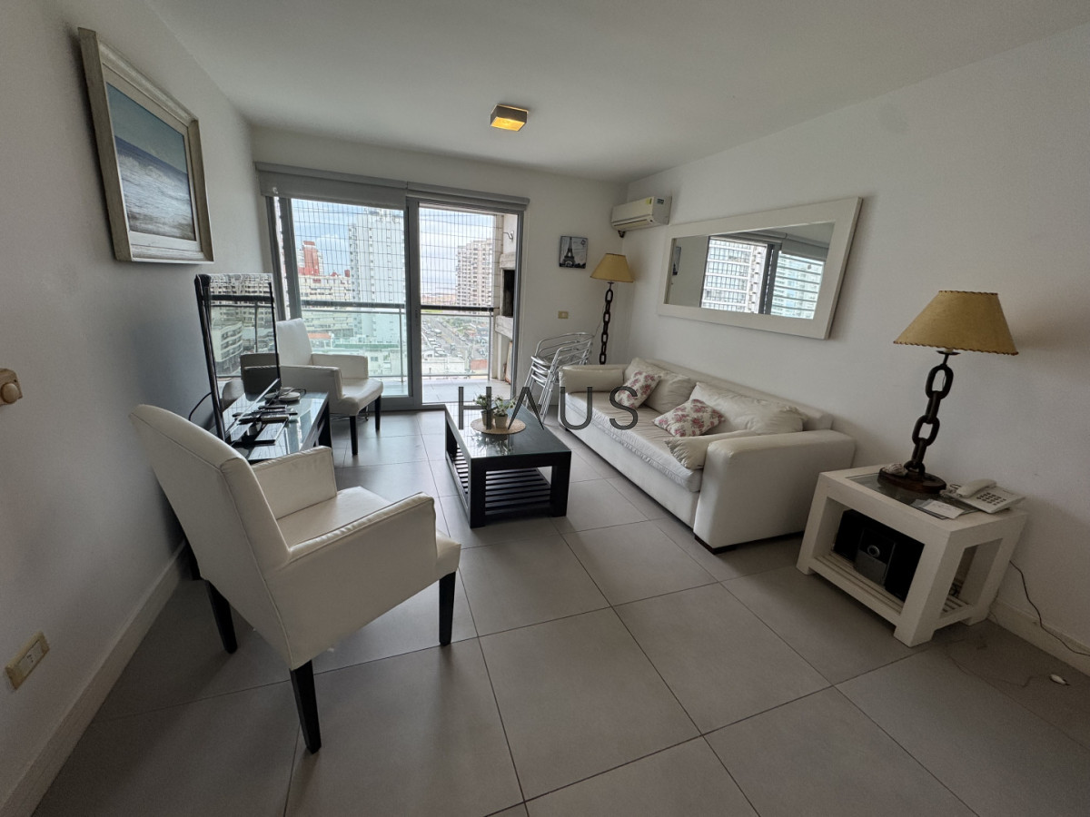 Apartamento ID.659 - PUNTA DEL ESTE AP TORRE FRANCIA