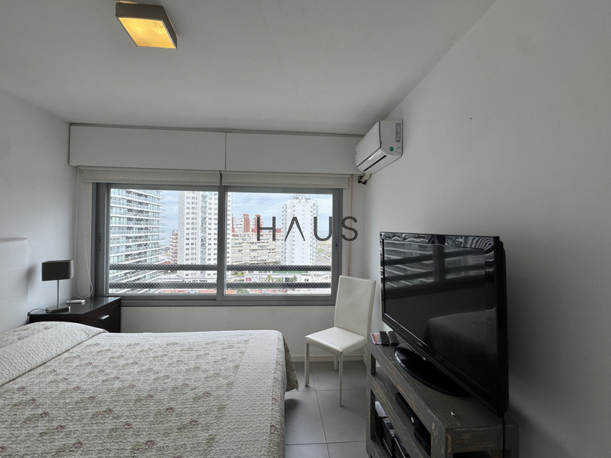 Apartamento ID.659 - PUNTA DEL ESTE AP TORRE FRANCIA