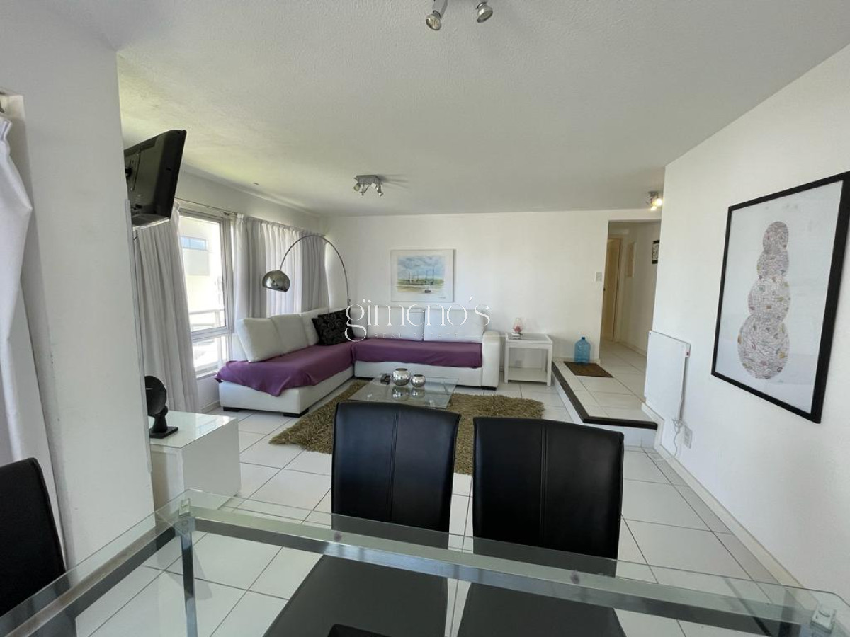 Apartamento ID.1304 - Apartamento en Punta del Este, alquiler, con parrillero propio, mucama y piscina