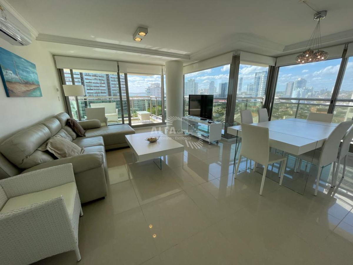 Apartamento en alquiler temporario, Punta del Este - ALF917A