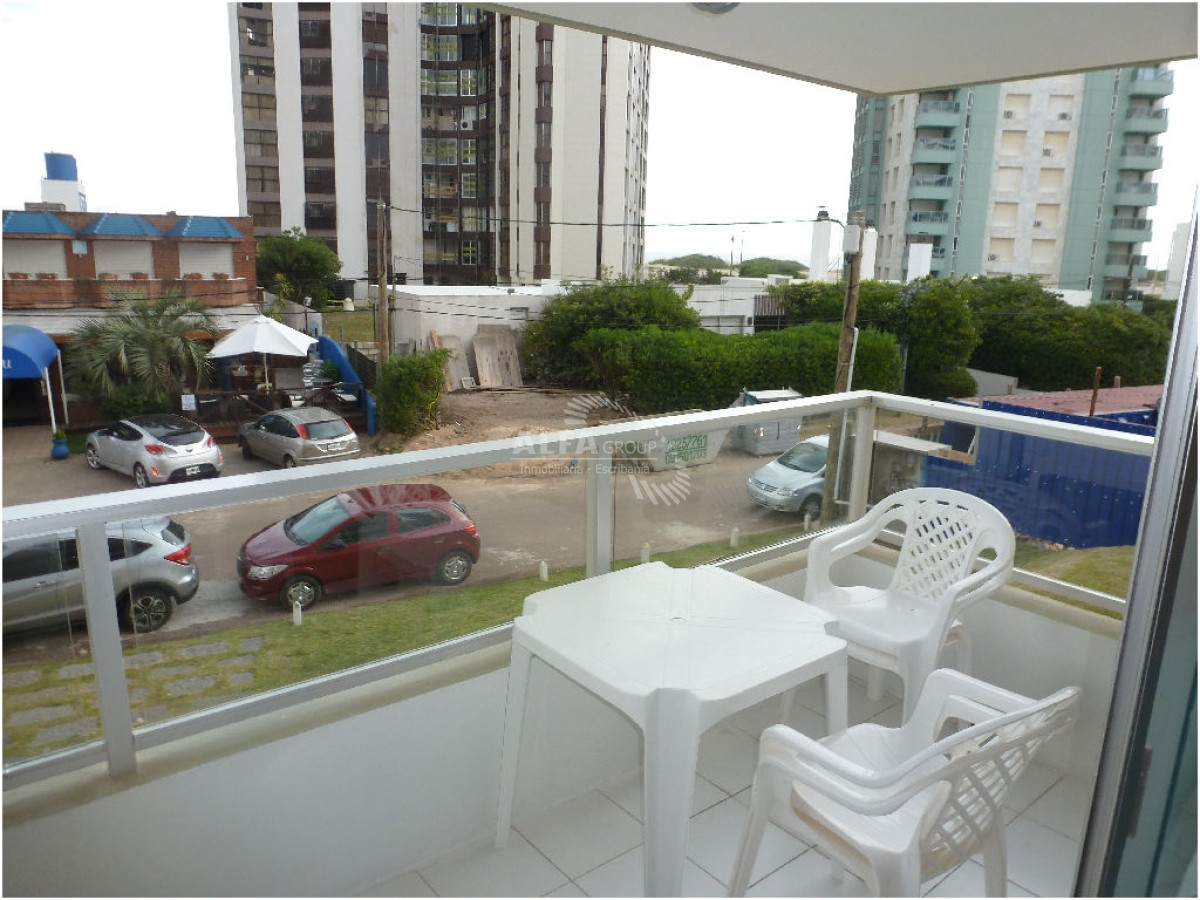Apartamento ID.1200 - PLAYA BRAVA, A ESCASOS METROS DEL MAR. 