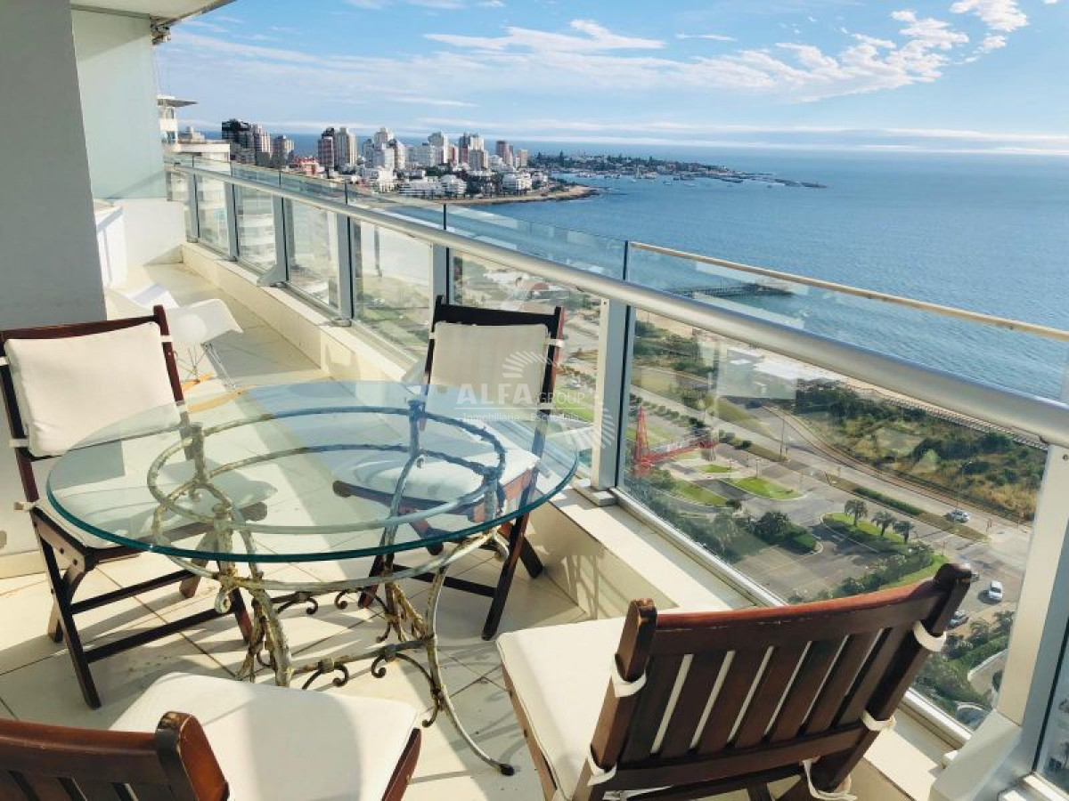 Apartamento ID.2563 - Apartamento en venta, Mansa, alquiler temporario, 3 dormitorios , Punta del Este