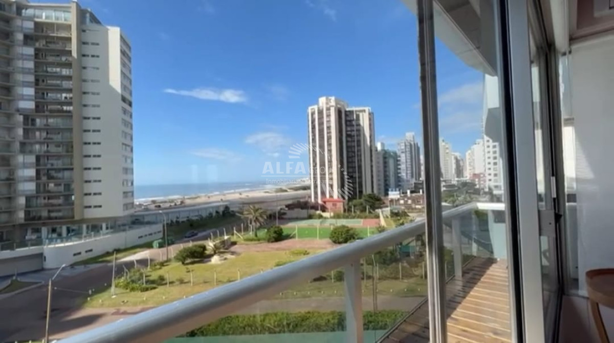 Apartamento ID.3803 - Apartamento en venta en Punta del Este