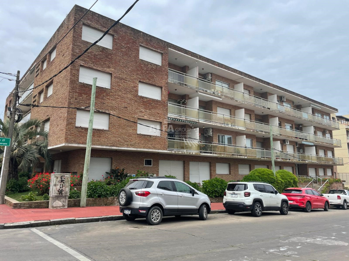 Apartamento ID.4633 - Apartamento en venta en Punta del Este