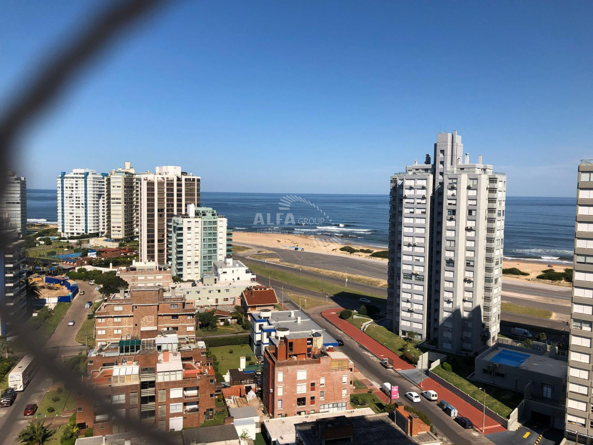 Apartamento ID.2629 - Departamento en venta de 2 dormitorios en Punta del Este