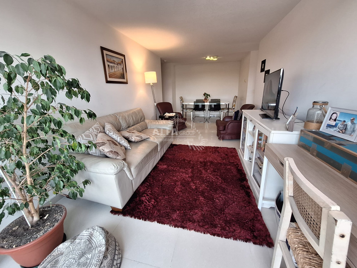 Apartamento ID.4793 - Apartamento en alquiler anual y venta en Punta del Este
