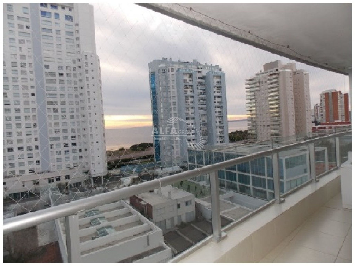 Apartamento ID.1077 - Apartamento en venta mansa, 2 dormitorios, Punta del Este