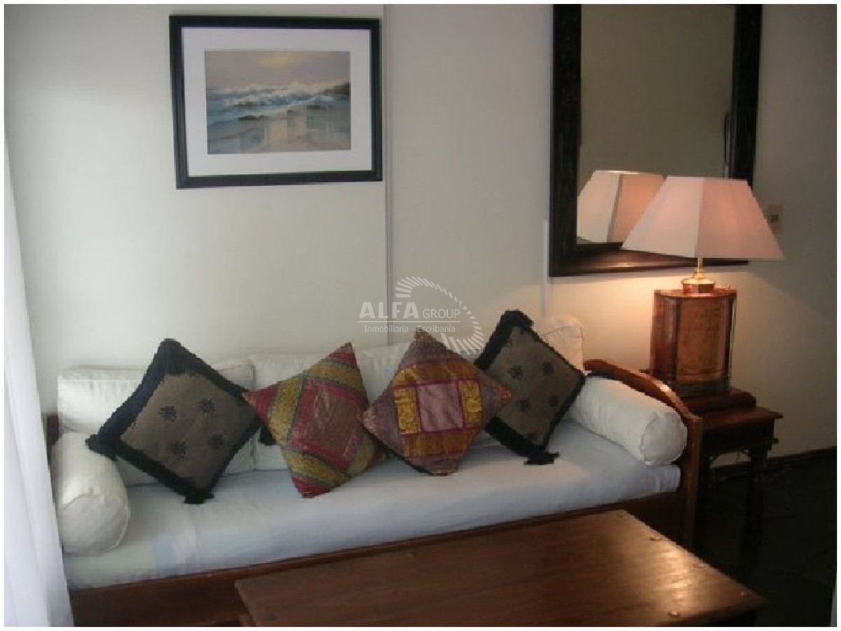 Apartamento ID.1248 - OPORTUNIDAD ! A UNA CUADRA DEL MAR ! 