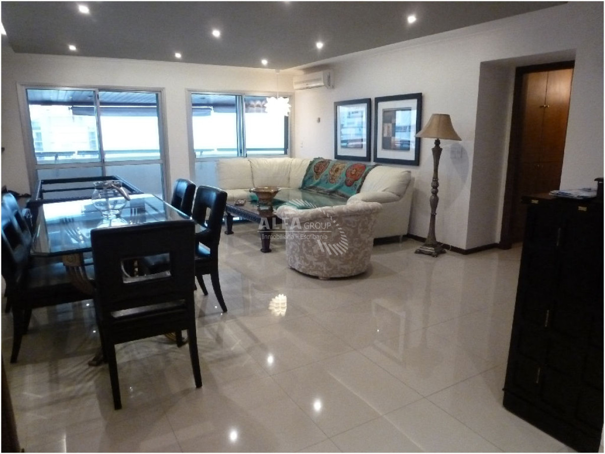 Brava - GoPunta - Portal Inmobiliario de Punta del Este - Maldonado
