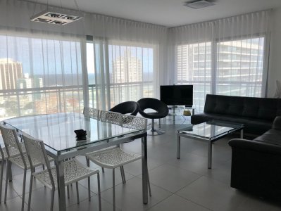 PLAYA BRAVA, 3AMBIENTES, TODOS LOS SERVICIOS.