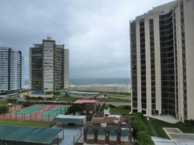 Apartamento en Brava, 1 dormitorios *
