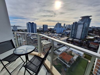Apartamento en alquiler en Punta del Este, Brava