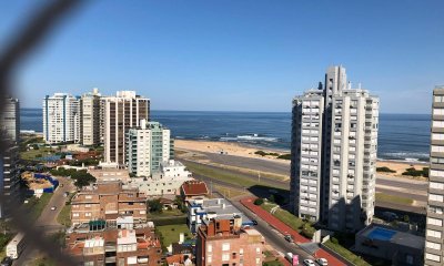 Departamento en venta de 2 dormitorios en Punta del Este