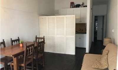 Aidy Grill, 1 dormitorio