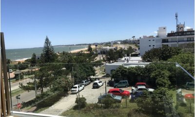 Mansa, primera linea, 2 dormitorios