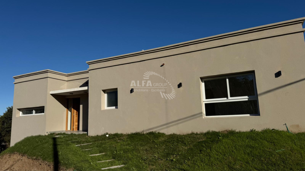 Casa en alquiler anual - Punta Ballena, Las Grutas - ALF7022C
