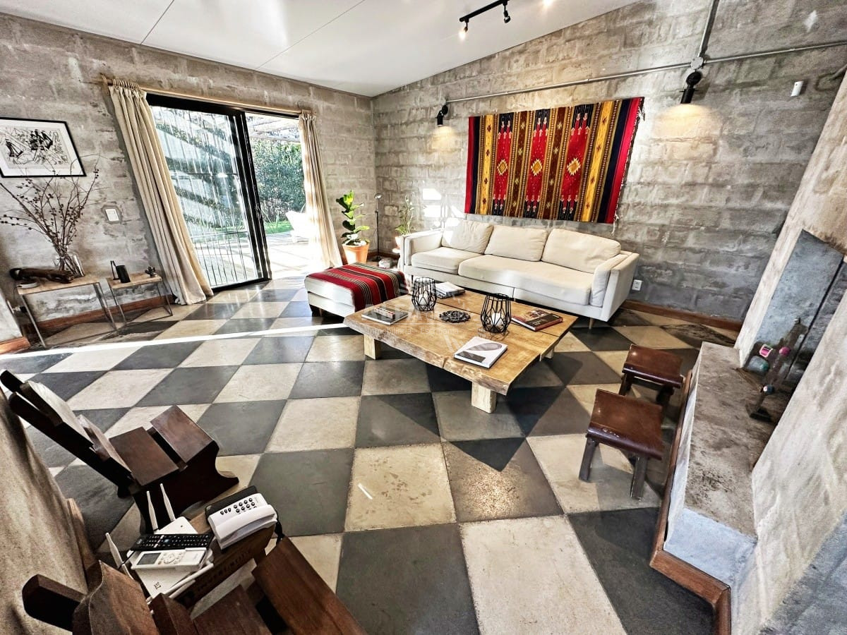 Burnett - GoPunta - Portal Inmobiliario de Punta del Este - Maldonado