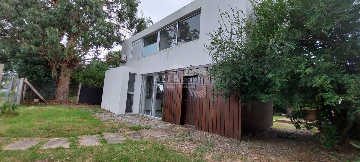 Casa ID.4124 - Casa en venta en Punta del Este, Pinares