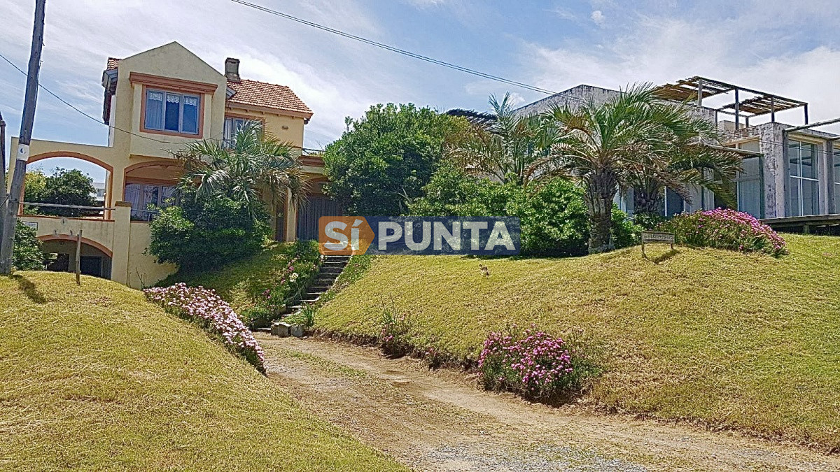 Casa en primera linea Montoya alquiler, La Barra, Uruguay - SPT10029C