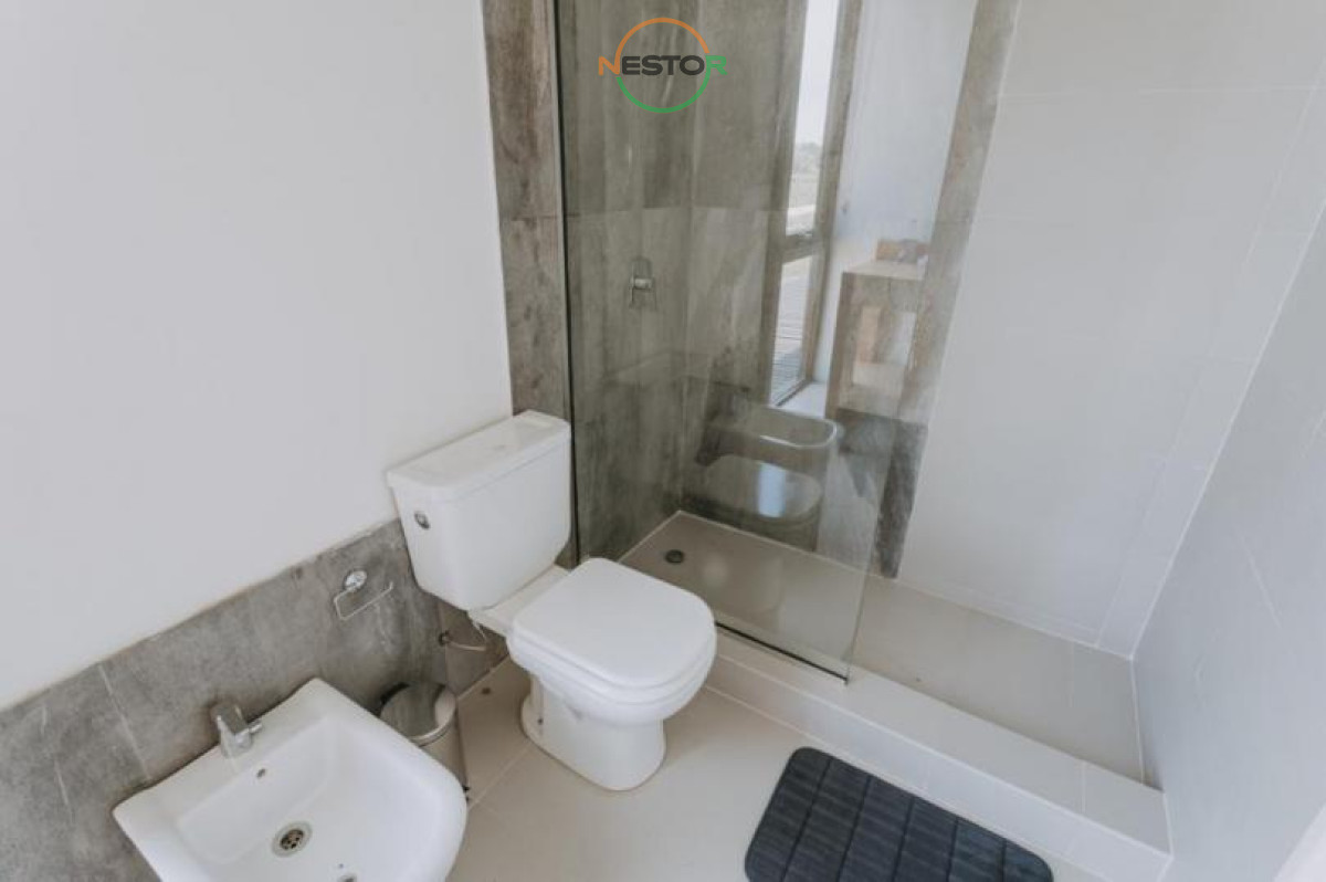 Casa ID.5262 - Entorno rural, 1800 m2 de terreno, vistas a lagos, deck , 3 cuartos, suite, para 5, venta, alquiler a 5 minutos del Centro de La Barra. Barrio Privado