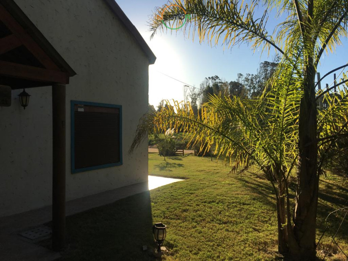 Casa ID.5263 - La Barra, casa, 3 dormitorios, 2 baños, gran terreno de casi 900 m2, 3 dormitorios, parrillero techado, playroom