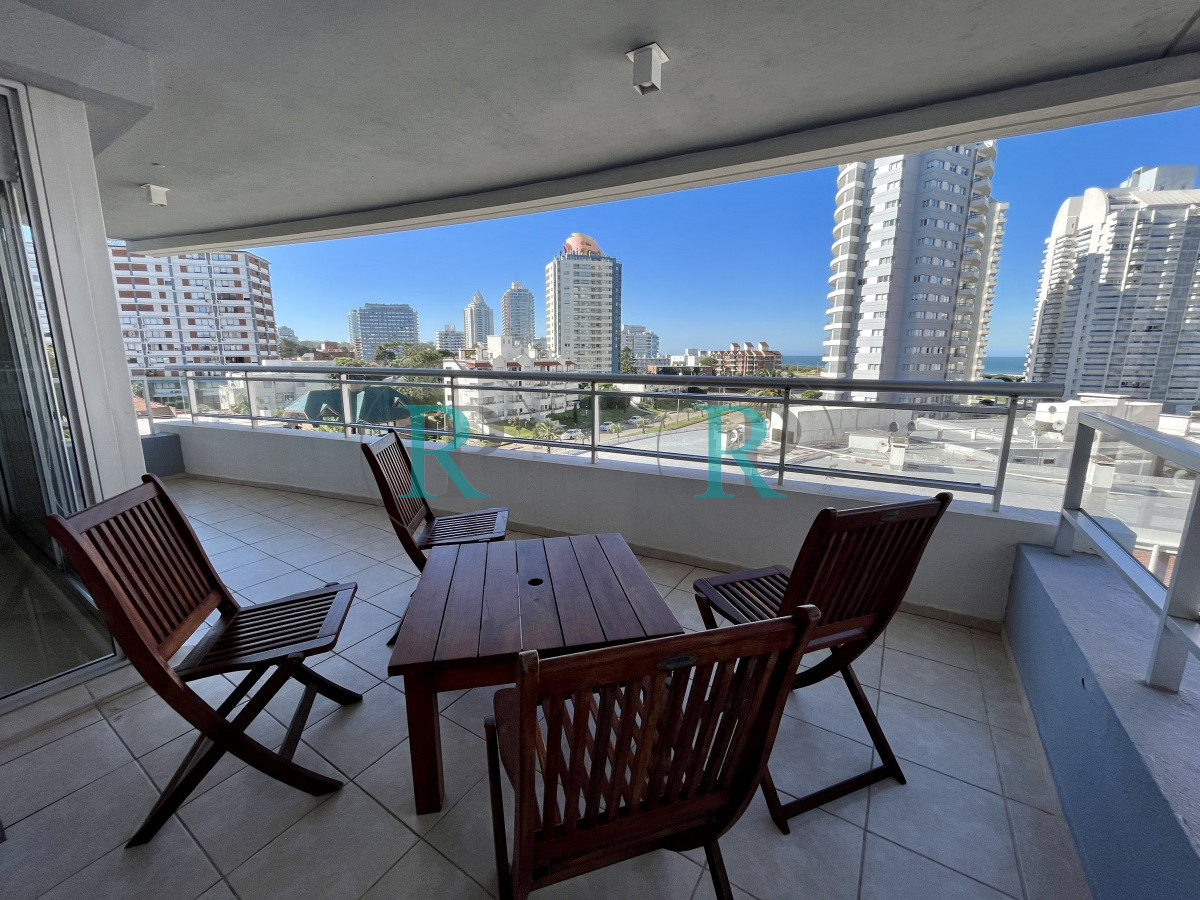 Apartamento ID.901 - Excelente apartamento con amenities, Punta del Este, Uruguay
