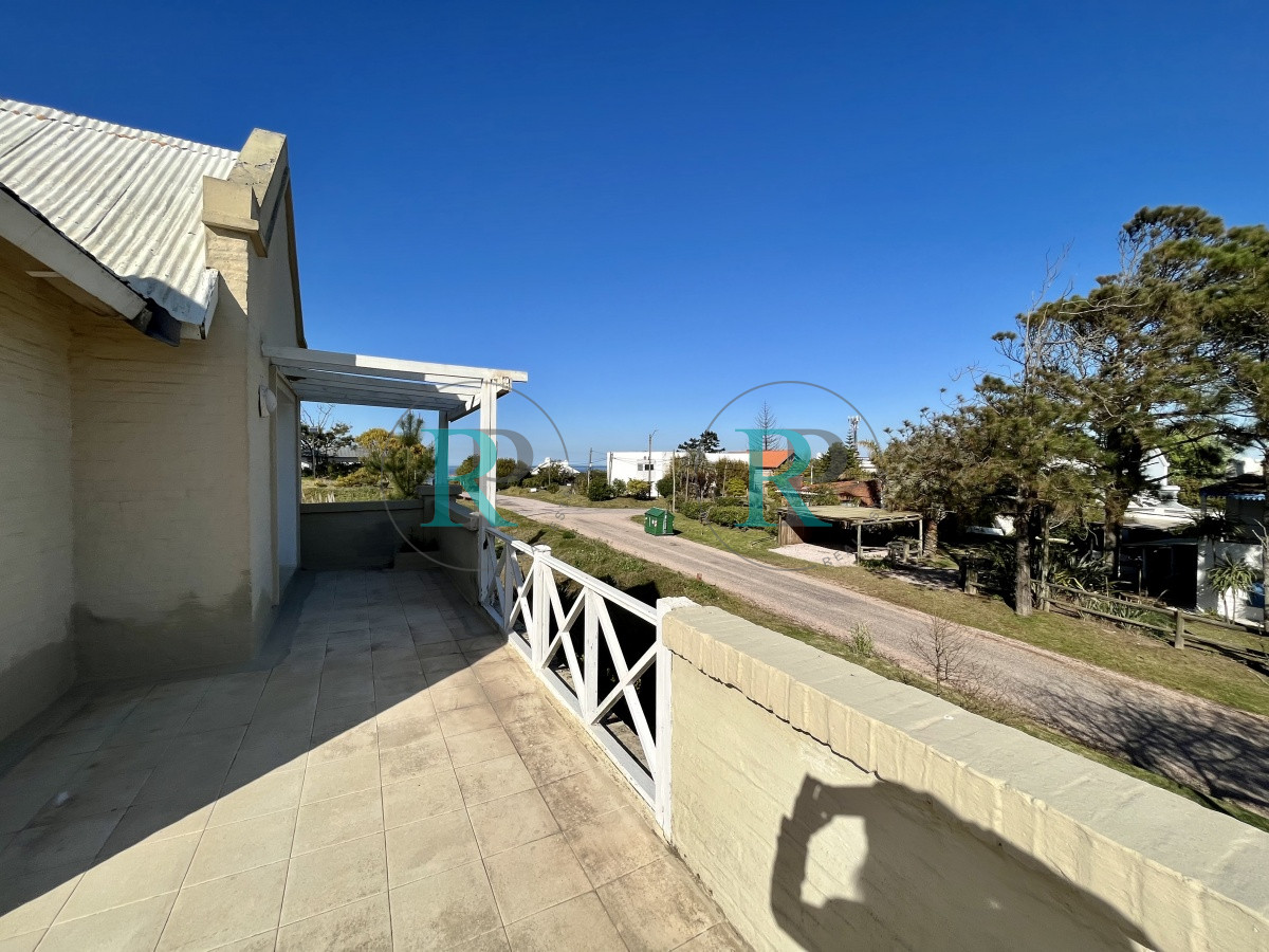 Casa ID.778 - Amplia casa en venta en La Barra, Uruguay