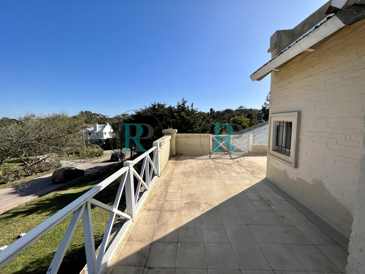 Casa ID.778 - Amplia casa en venta en La Barra, Uruguay