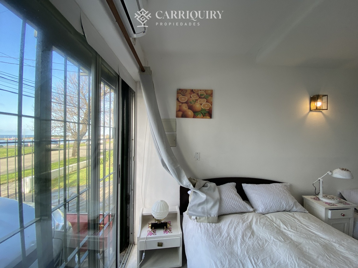 Apartamento ID.9928/Moderno-Apartamento-de-Tres-Dormitorios-en-Primera-Linea,-Playa-Brava - Puerto del Buceo, 3 cuartos, 2 suites, servicio, jardin, vista veleros.