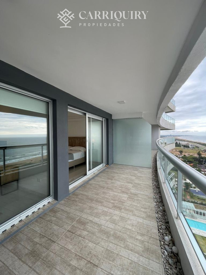 Apartamento ID.10658/Moderno-Apartamento-de-Tres-Dormitorios-en-Primera-Linea,-Playa-Brava - Alquiler Look Brava 2 dormitorios, Playa Brava, Punta del Este, Uruguay