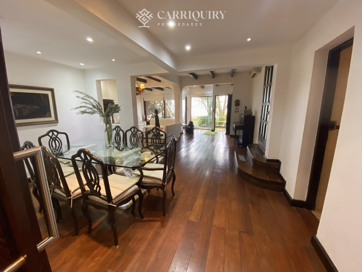 Apartamento ID.9928/Moderno-Apartamento-de-Tres-Dormitorios-en-Primera-Linea,-Playa-Brava - Puerto del Buceo, 3 cuartos, 2 suites, servicio, jardin, vista veleros.