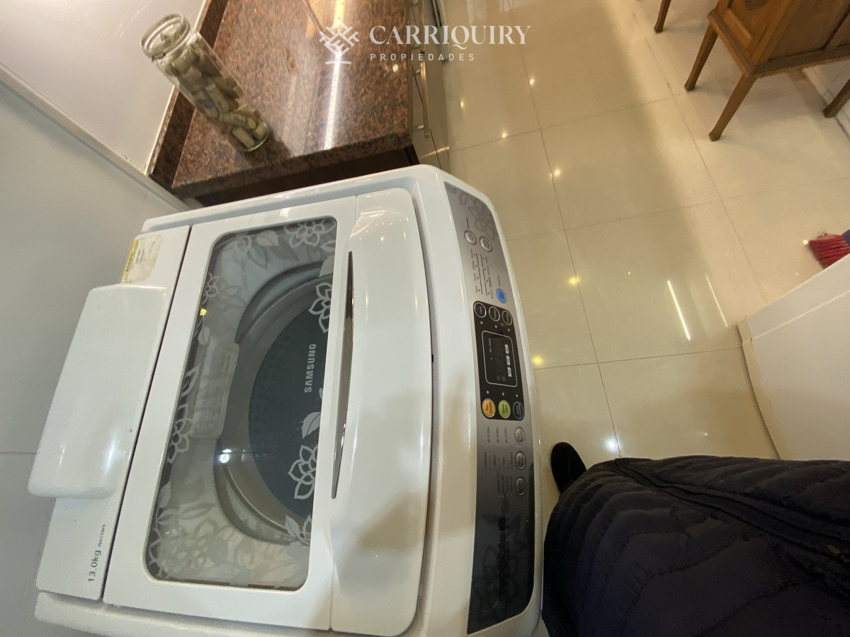 Apartamento ID.9928/Moderno-Apartamento-de-Tres-Dormitorios-en-Primera-Linea,-Playa-Brava - Puerto del Buceo, 3 cuartos, 2 suites, servicio, jardin, vista veleros.