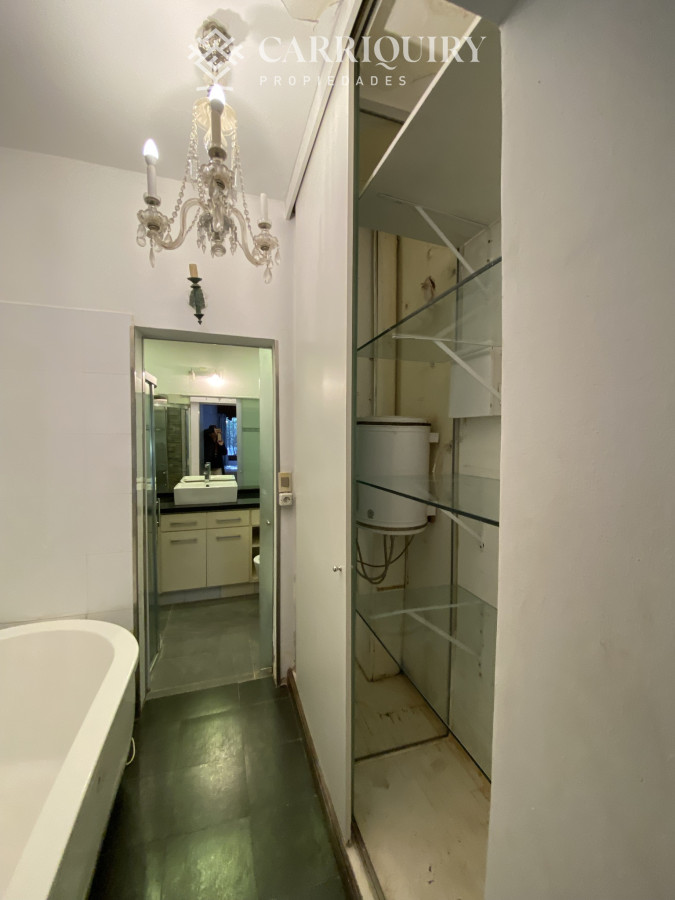Apartamento ID.9928/Moderno-Apartamento-de-Tres-Dormitorios-en-Primera-Linea,-Playa-Brava - Puerto del Buceo, 3 cuartos, 2 suites, servicio, jardin, vista veleros.