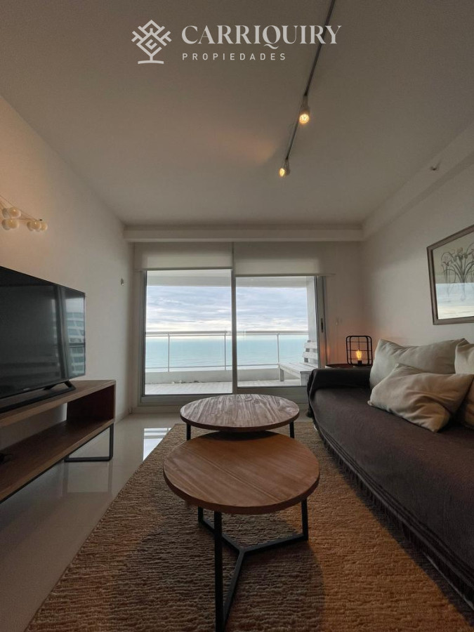 Apartamento ID.10658/Moderno-Apartamento-de-Tres-Dormitorios-en-Primera-Linea,-Playa-Brava - Alquiler Look Brava 2 dormitorios, Playa Brava, Punta del Este, Uruguay