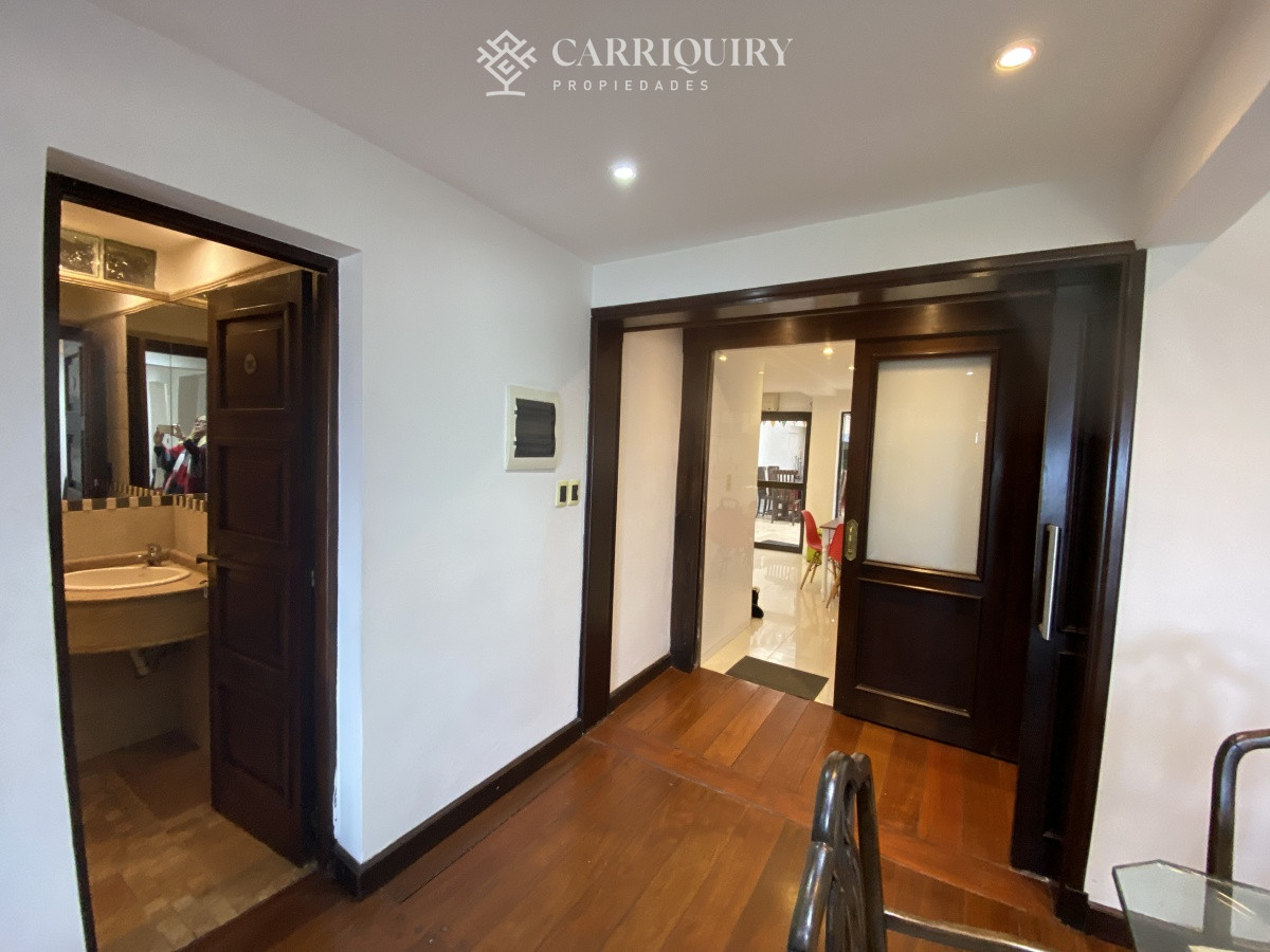 Apartamento ID.9928/Moderno-Apartamento-de-Tres-Dormitorios-en-Primera-Linea,-Playa-Brava - Puerto del Buceo, 3 cuartos, 2 suites, servicio, jardin, vista veleros.