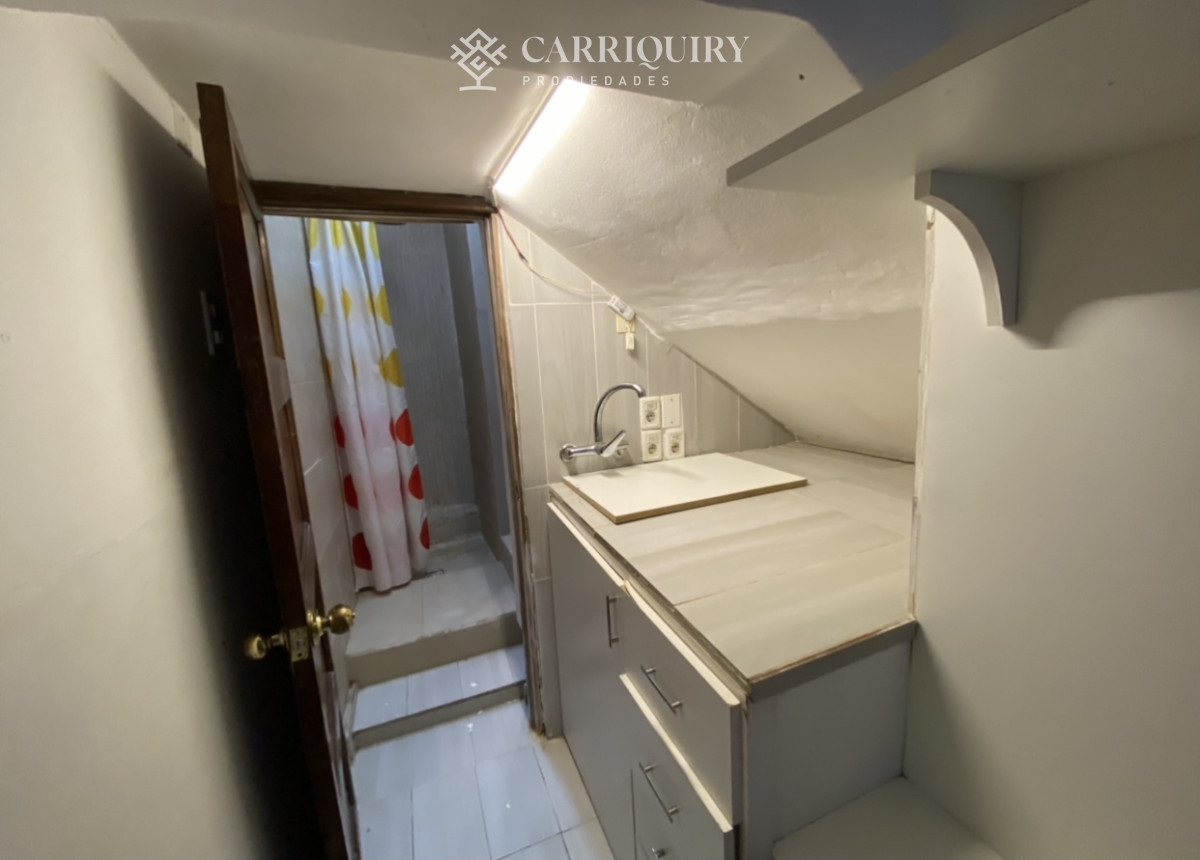 Apartamento ID.9928/Moderno-Apartamento-de-Tres-Dormitorios-en-Primera-Linea,-Playa-Brava - Puerto del Buceo, 3 cuartos, 2 suites, servicio, jardin, vista veleros.