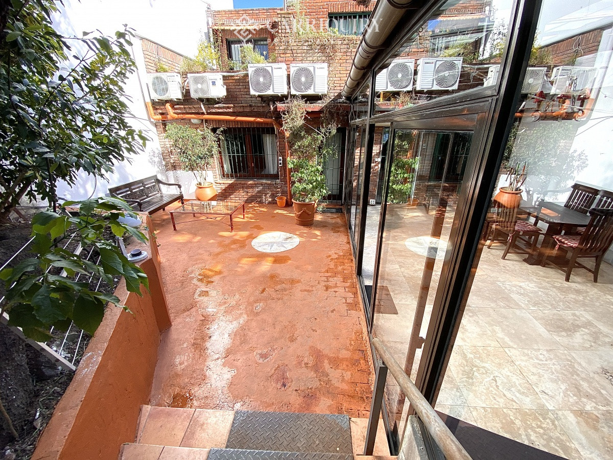 Apartamento ID.9928/Moderno-Apartamento-de-Tres-Dormitorios-en-Primera-Linea,-Playa-Brava - Puerto del Buceo, 3 cuartos, 2 suites, servicio, jardin, vista veleros.