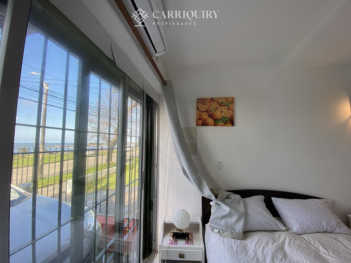 Apartamento ID.9928/Moderno-Apartamento-de-Tres-Dormitorios-en-Primera-Linea,-Playa-Brava - Puerto del Buceo, 3 cuartos, 2 suites, servicio, jardin, vista veleros.