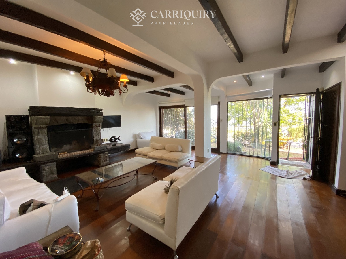 Apartamento ID.9928/Moderno-Apartamento-de-Tres-Dormitorios-en-Primera-Linea,-Playa-Brava - Puerto del Buceo, 3 cuartos, 2 suites, servicio, jardin, vista veleros.