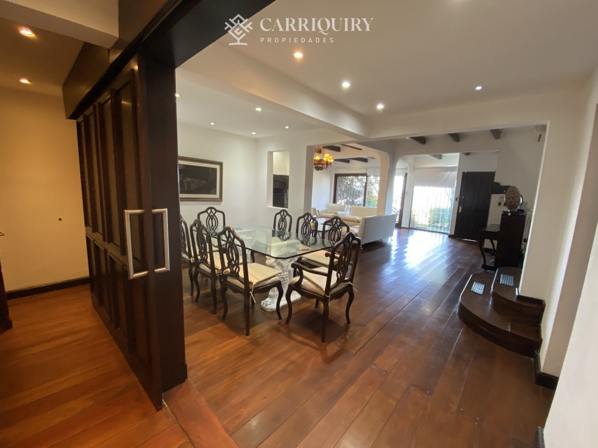 Apartamento ID.9928/Moderno-Apartamento-de-Tres-Dormitorios-en-Primera-Linea,-Playa-Brava - Puerto del Buceo, 3 cuartos, 2 suites, servicio, jardin, vista veleros.