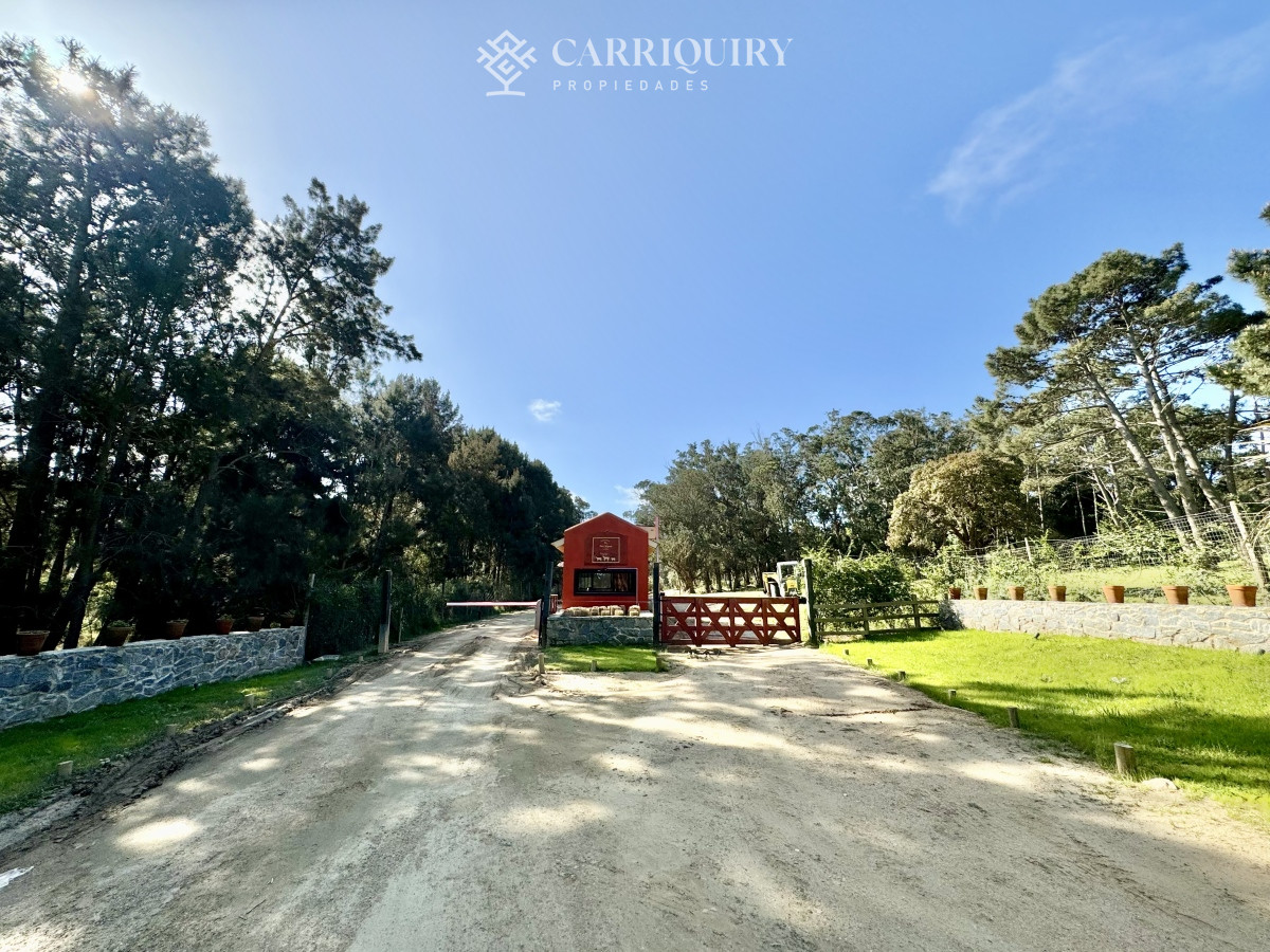 Terreno ID.9635/BEVERLY-HILLS-TERRENO-EN-VENTA- - Terreno Lote Venta,  Barrio Cerrado, Don Miguel, La Barra, Uruguay