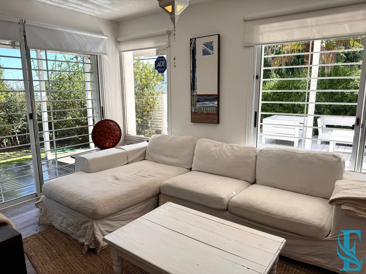 Casa ID.530 - Casa alquiler, 4 dormitorios, pileta, La Barra, Uruguay