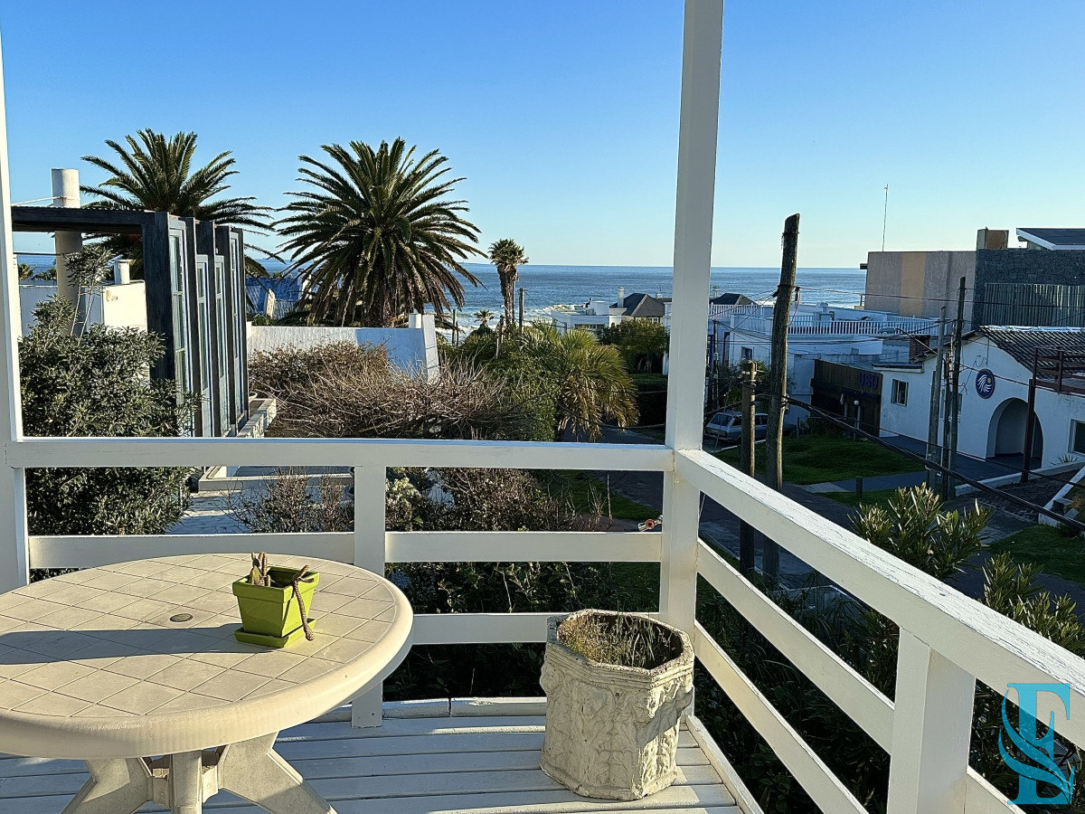 Casa ID.530 - Casa alquiler, 4 dormitorios, pileta, La Barra, Uruguay