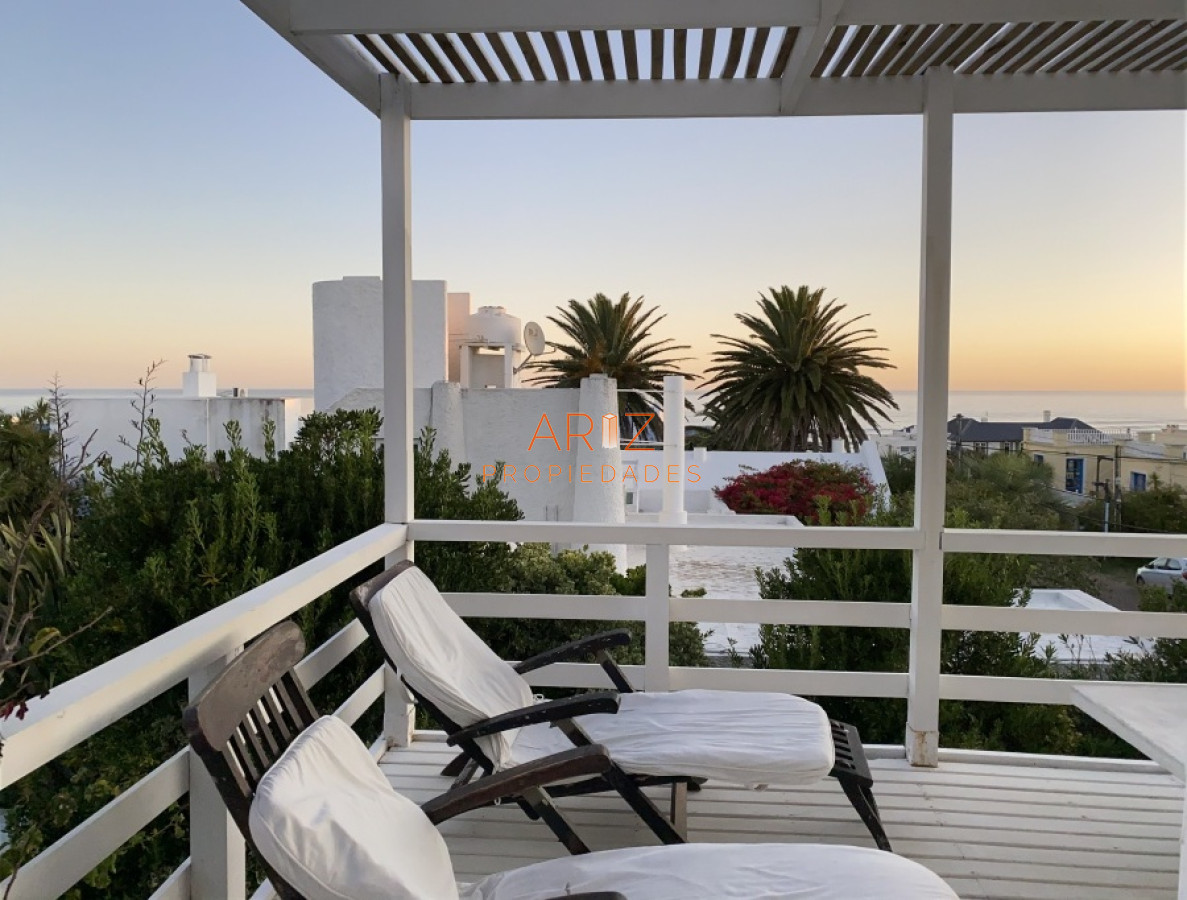 Casa ID.2174 - Casa alquiler, 4 dormitorios, pileta, La Barra, Uruguay