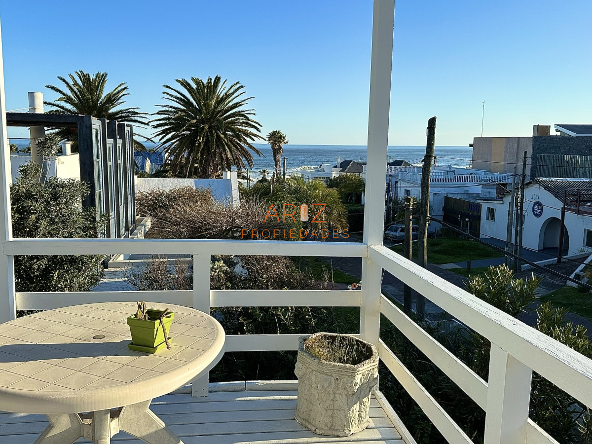 Casa ID.2174 - Casa alquiler, 4 dormitorios, pileta, La Barra, Uruguay