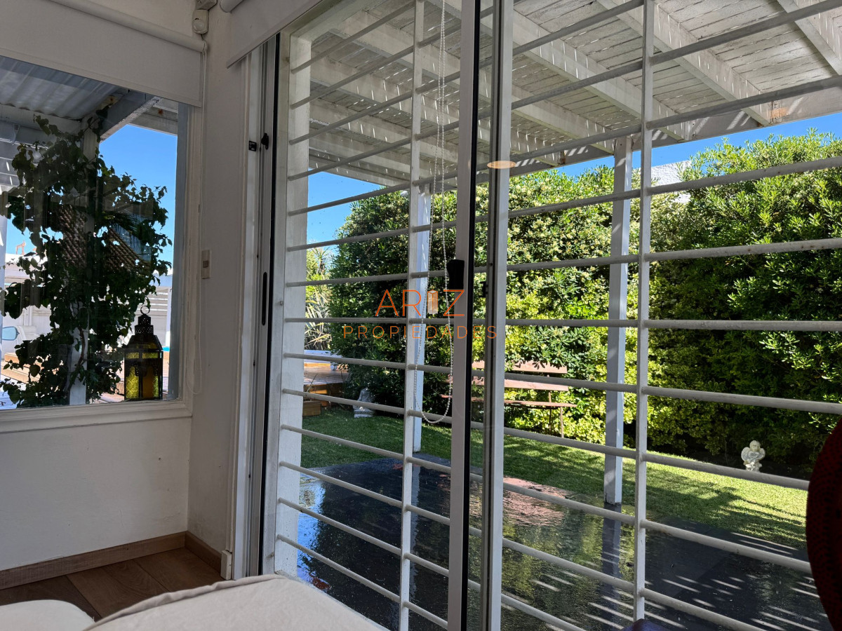 Casa ID.2174 - Casa alquiler, 4 dormitorios, pileta, La Barra, Uruguay