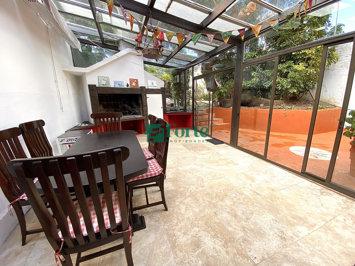 Apartamento ID.15 - Puerto del Buceo, 3 cuartos, 2 suites, servicio, jardin, vista veleros.